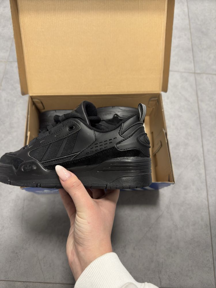 Adidas Originals Adi2000 черный