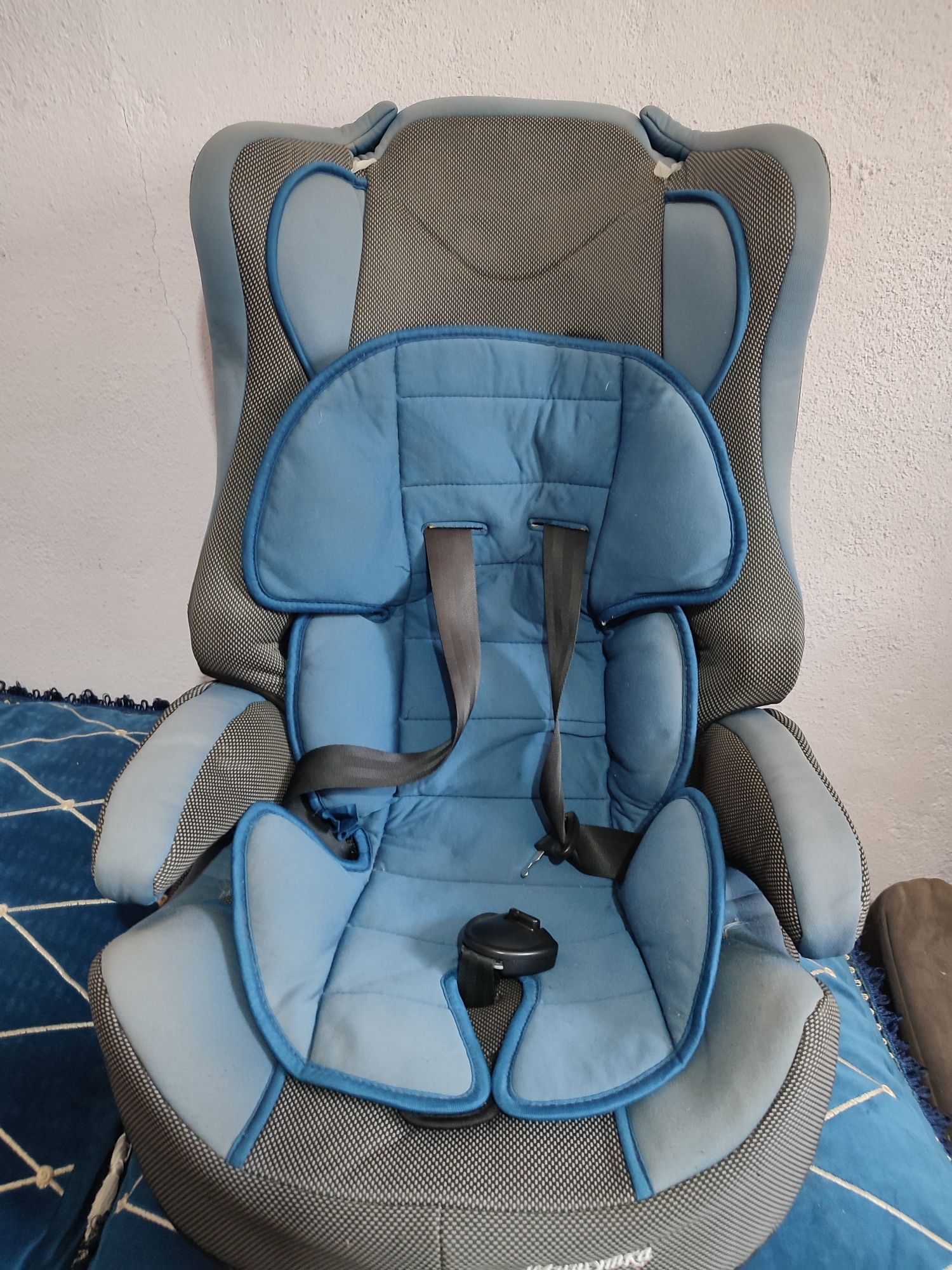 Автокресло 5000 бу