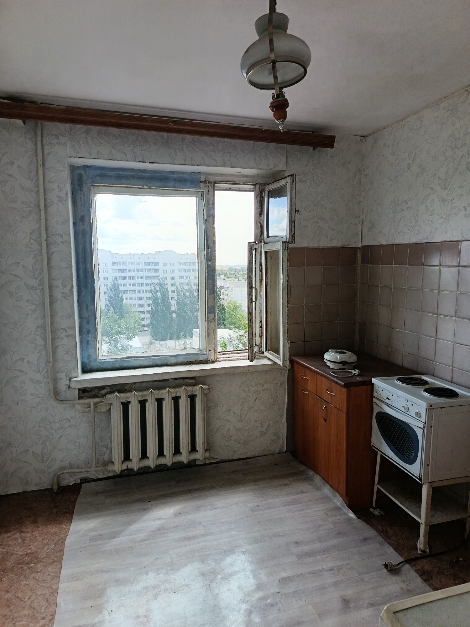 Сдам 2  комнатную квартиру