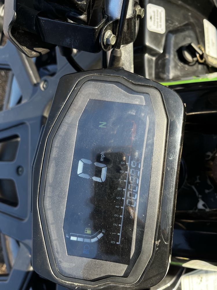 Продам квадрцикл Koliman 200cc торг есть на 700000