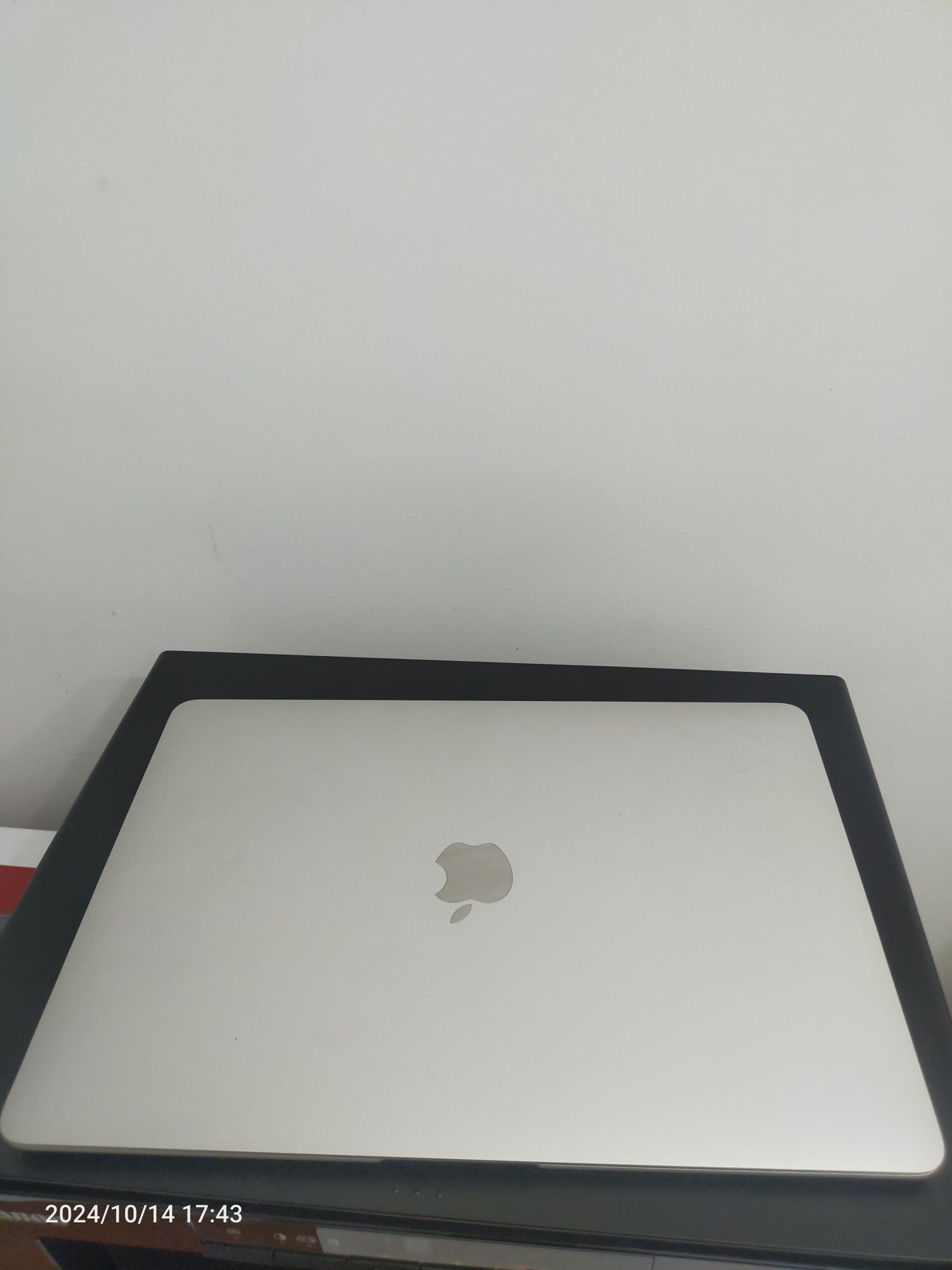Apple MacBook AIR 13 RETINA M