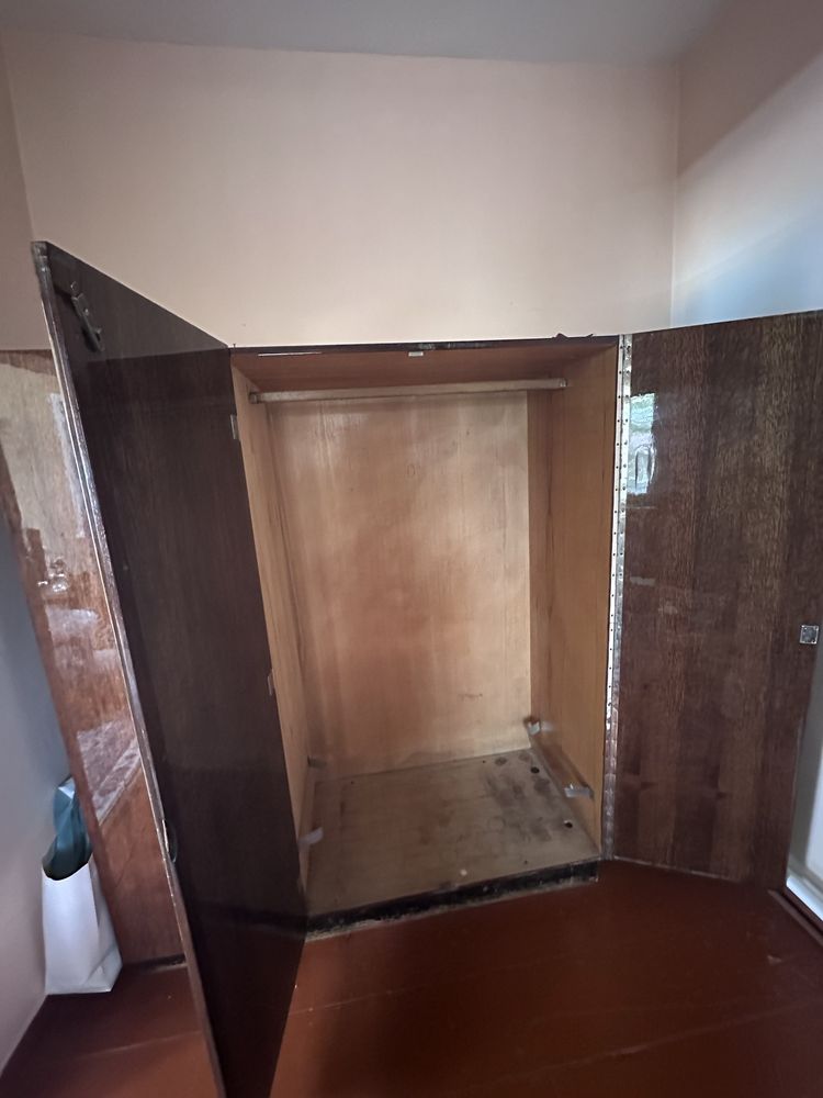 Срочно Продам шкаф