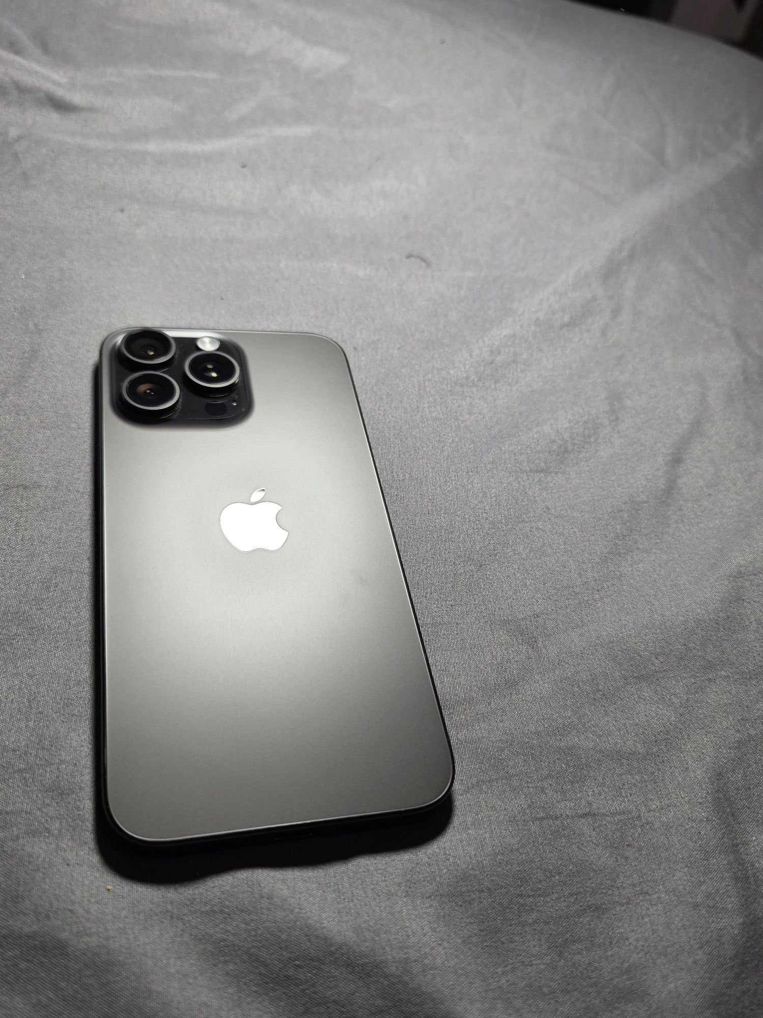 Айфон 15 pro MAX
