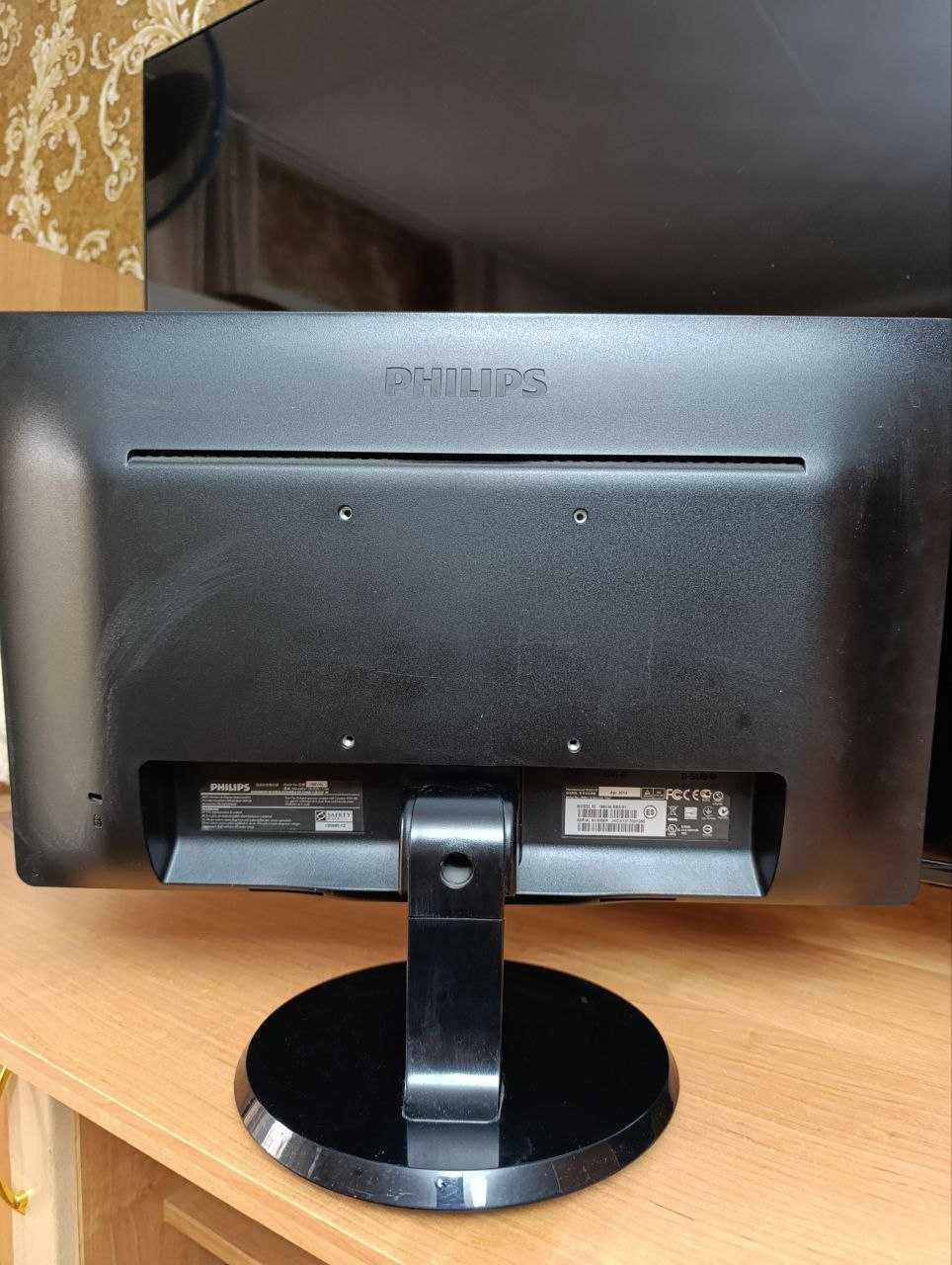 Монитор Philips  18.5" дюймов