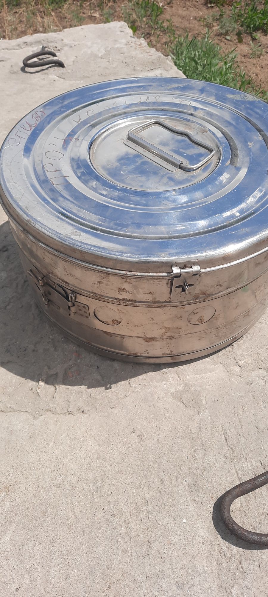 Продам бикс медицинский