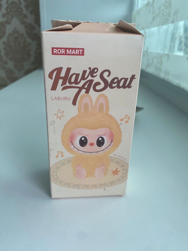 Продам Коллекционную игрушку Лабубу