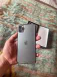 IPhone 11pro max 64gb