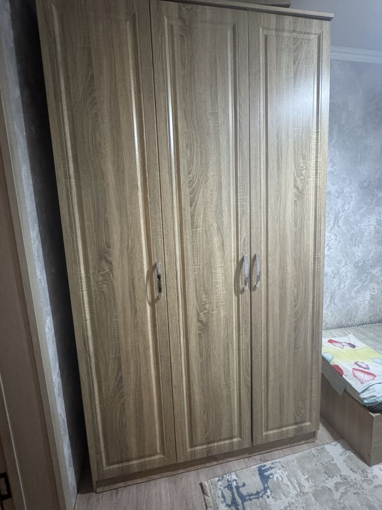 Продам подростковый гарнитур