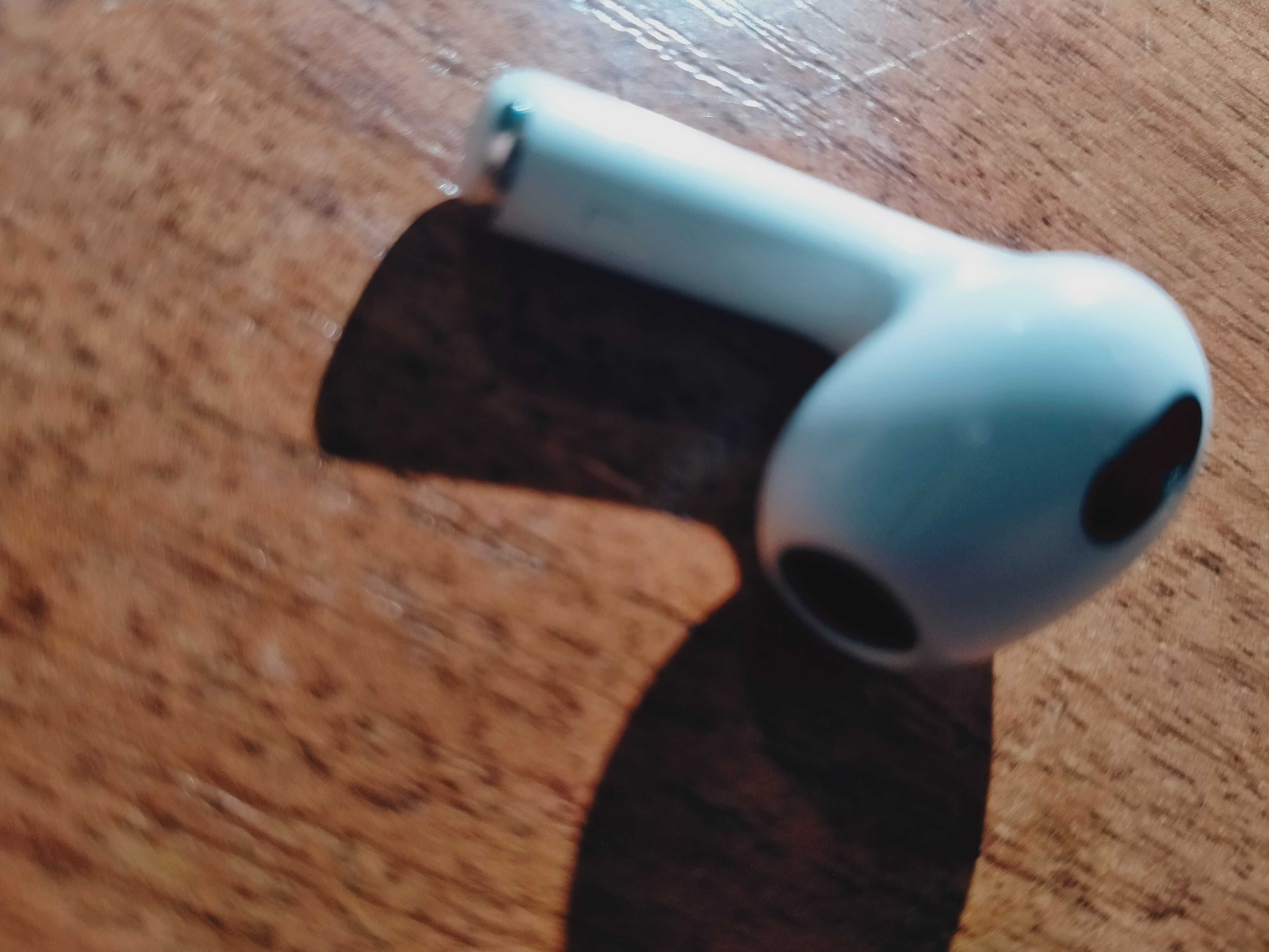 Продам AIRPODS 3 original made in California Assambled in Vietnam