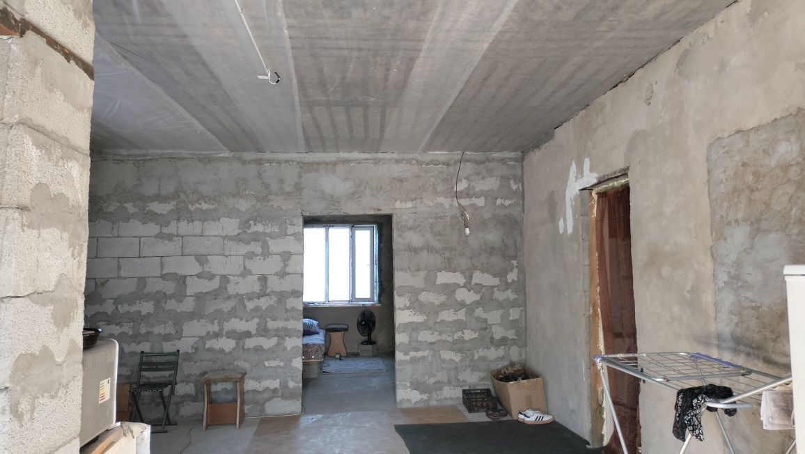 Продам дом не достроенный