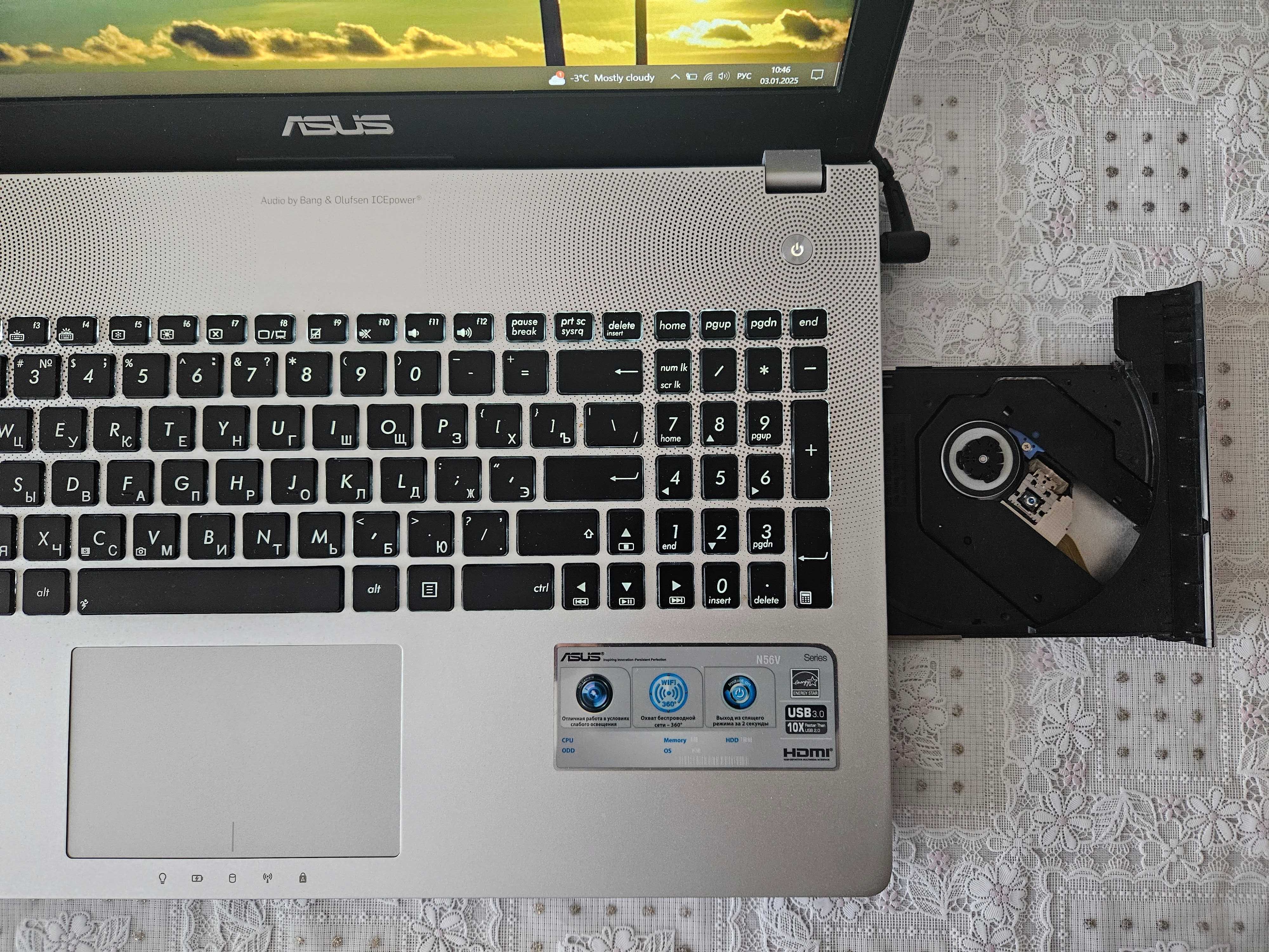 Ноутбук ASUS N56V