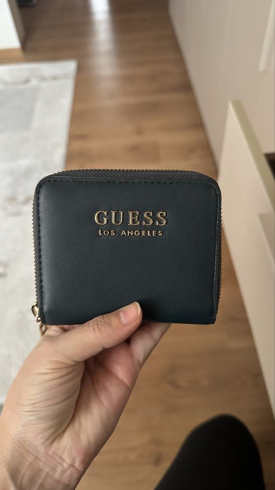 Кошелек Guess