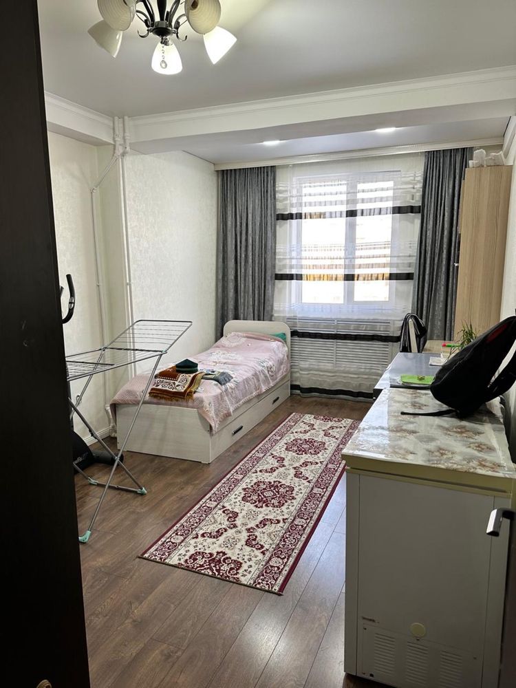 Продам 4-х комнатную квартиру в г. Сатпаев