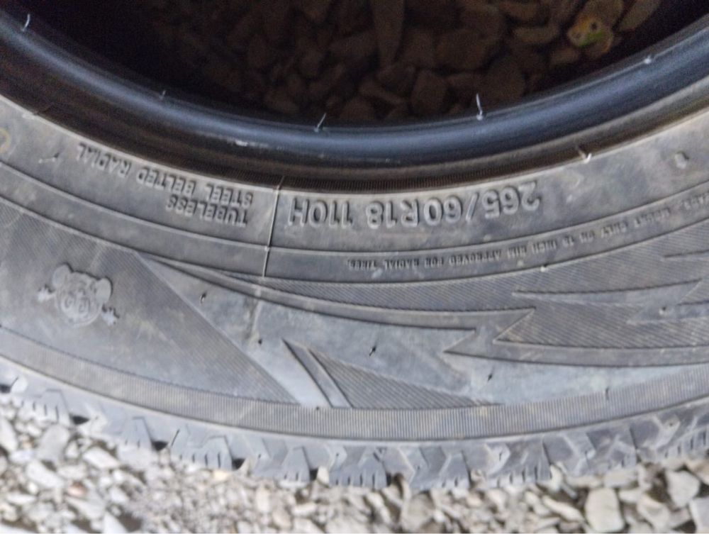 Продам комплект шин TOYO 265/60/R18 110H Observe GSi6 LS