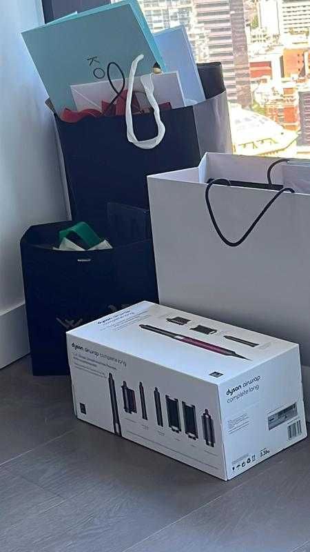 Dyson Airwrap Complete Long HS05 — Идеальная укладка без повреждений!