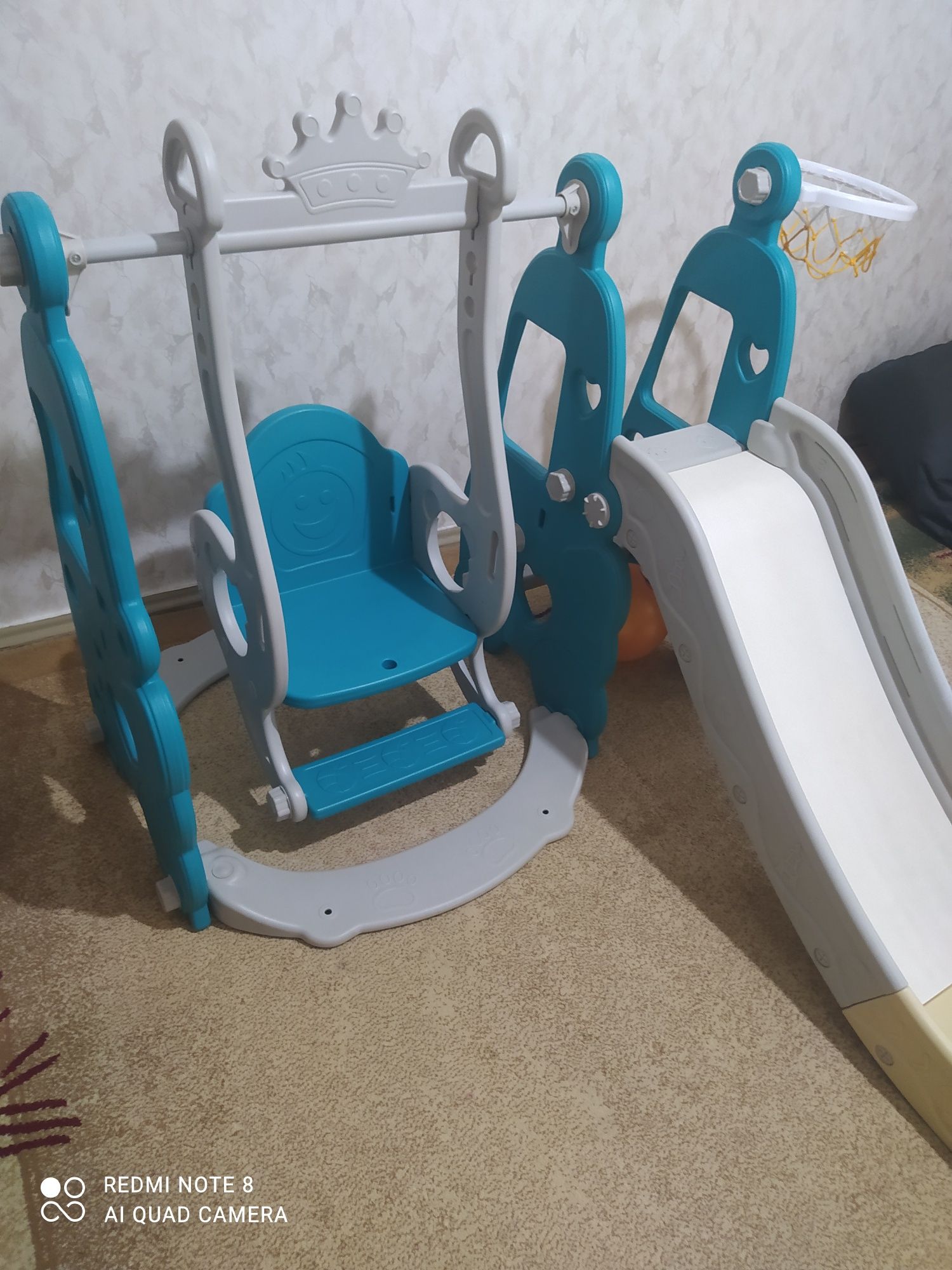 Продам детскую горку