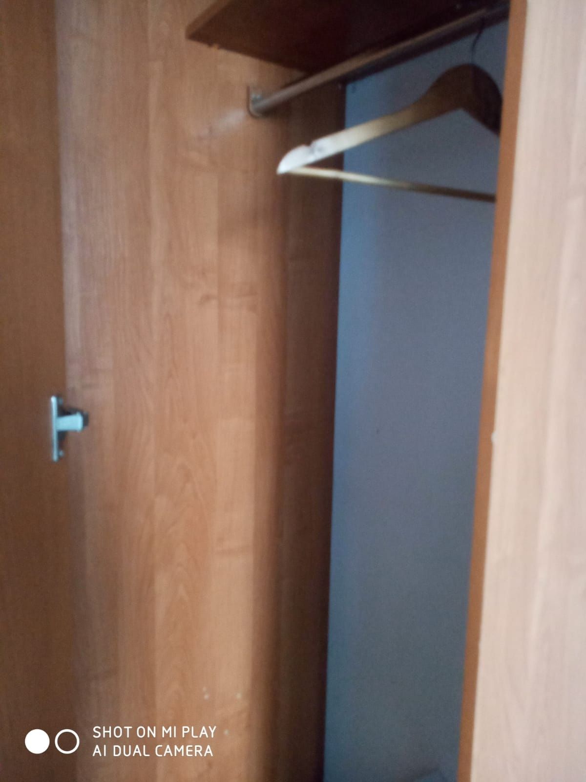 Шкаф угловой в прихожую