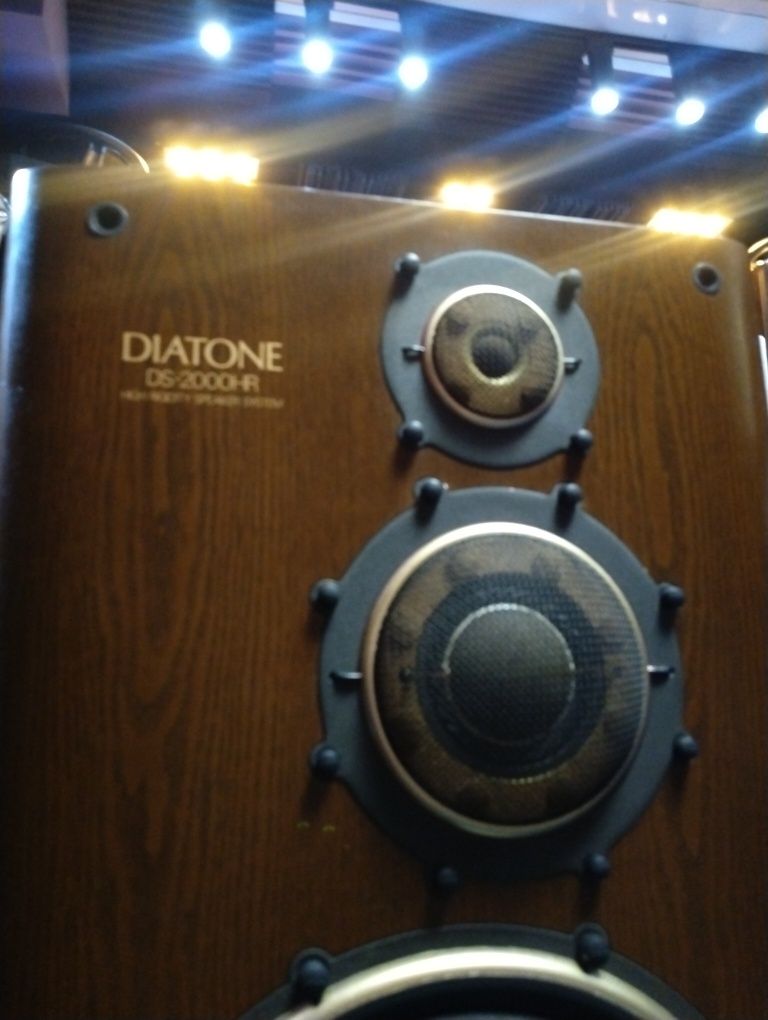 DIatone DS-2000HR топ система