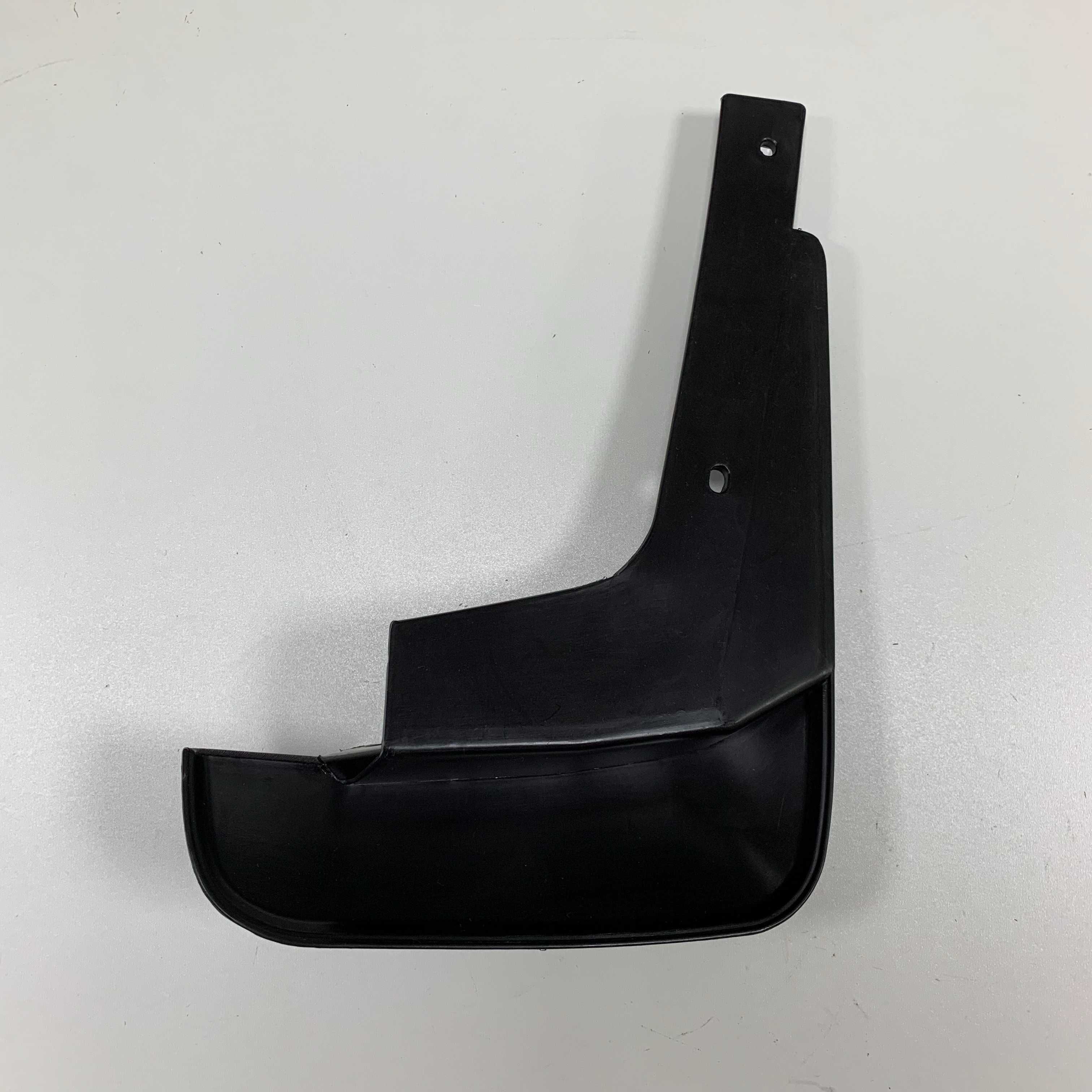 Брызговик на Toyota Camry 30, 35   2001г.-2005г.