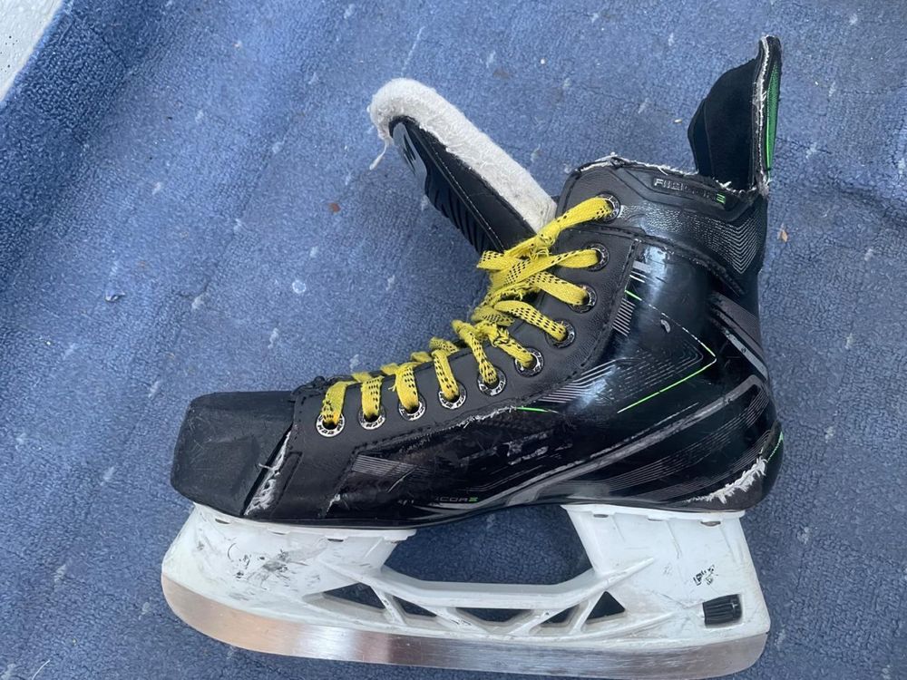 продам коньки ccm