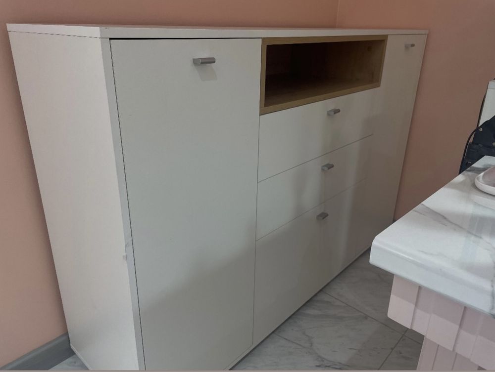 Все для салона оборудование мебель