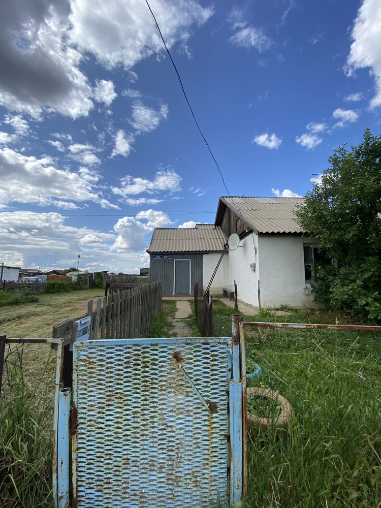 Продам Дом, п.Кварцитка