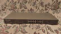 Комутатор TP-LINK TL-SF1016