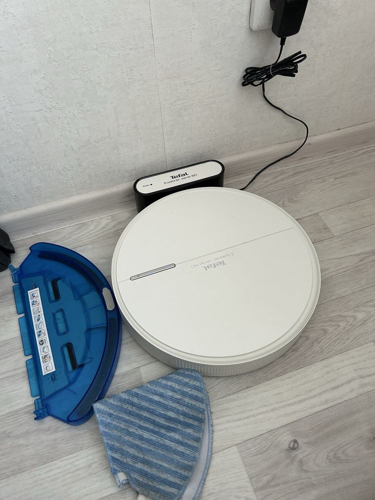 Продам робот пылесос TEFAL 60