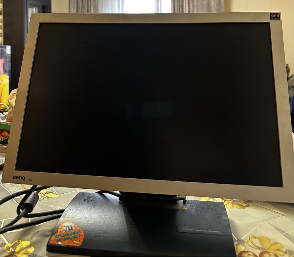 Продам монитор benQ