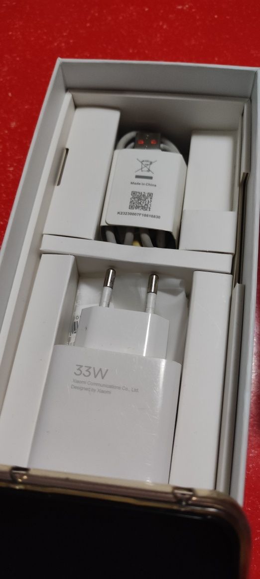 Продается xiaomi 11 lite 5 G ne