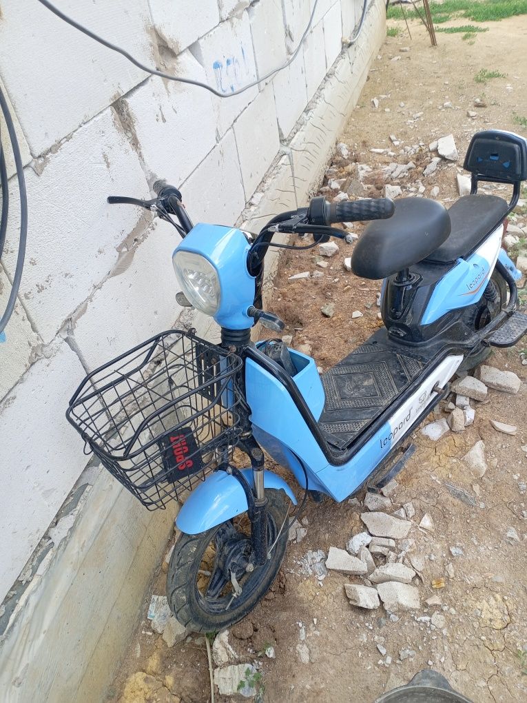 Электровелосипеды продам не работает