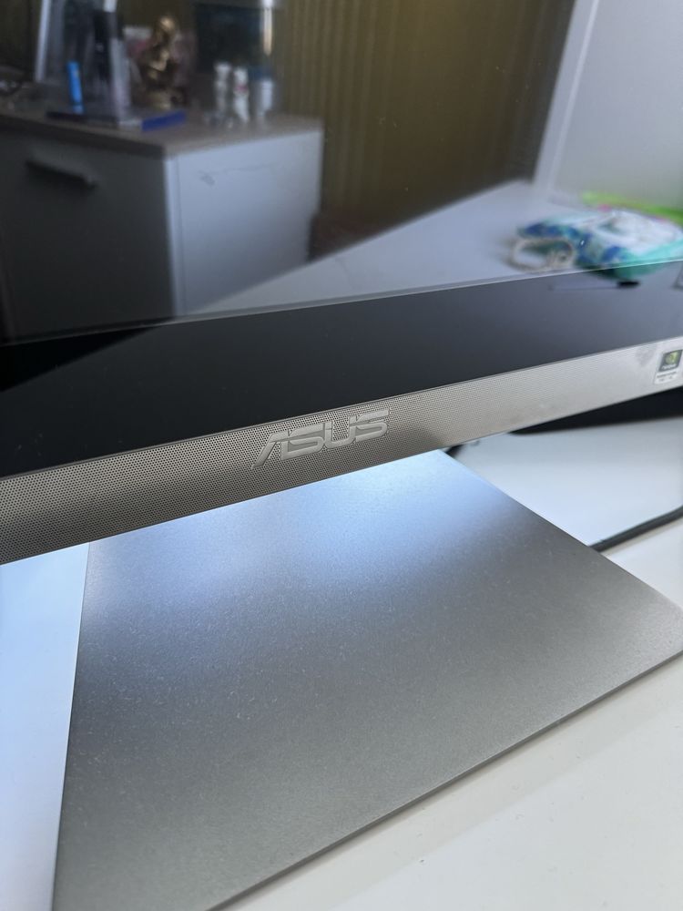 Продам или обменяю Моноблок Asus