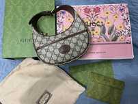 Gucci багет сумка,оригинальная упаковка, есть документы .