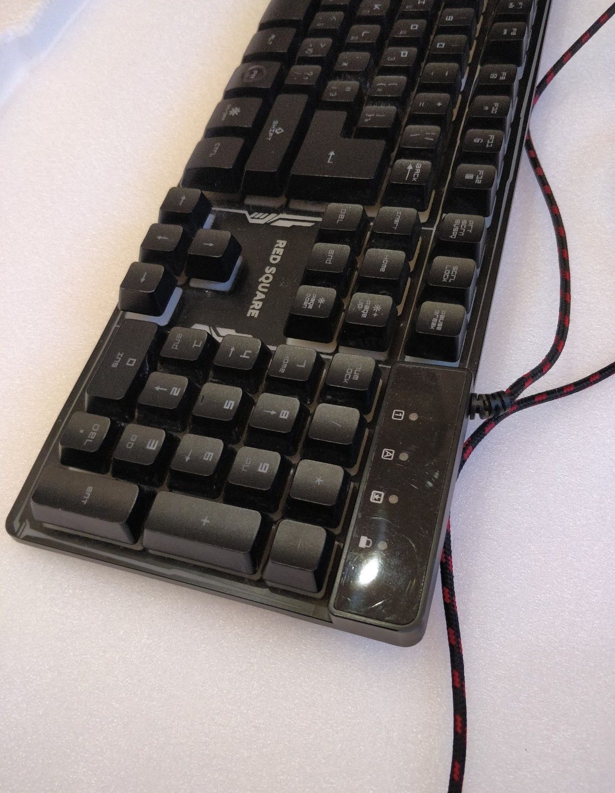 Клавиатура проводная Red Square Tesla RGB