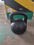 Продам гирю 32кг