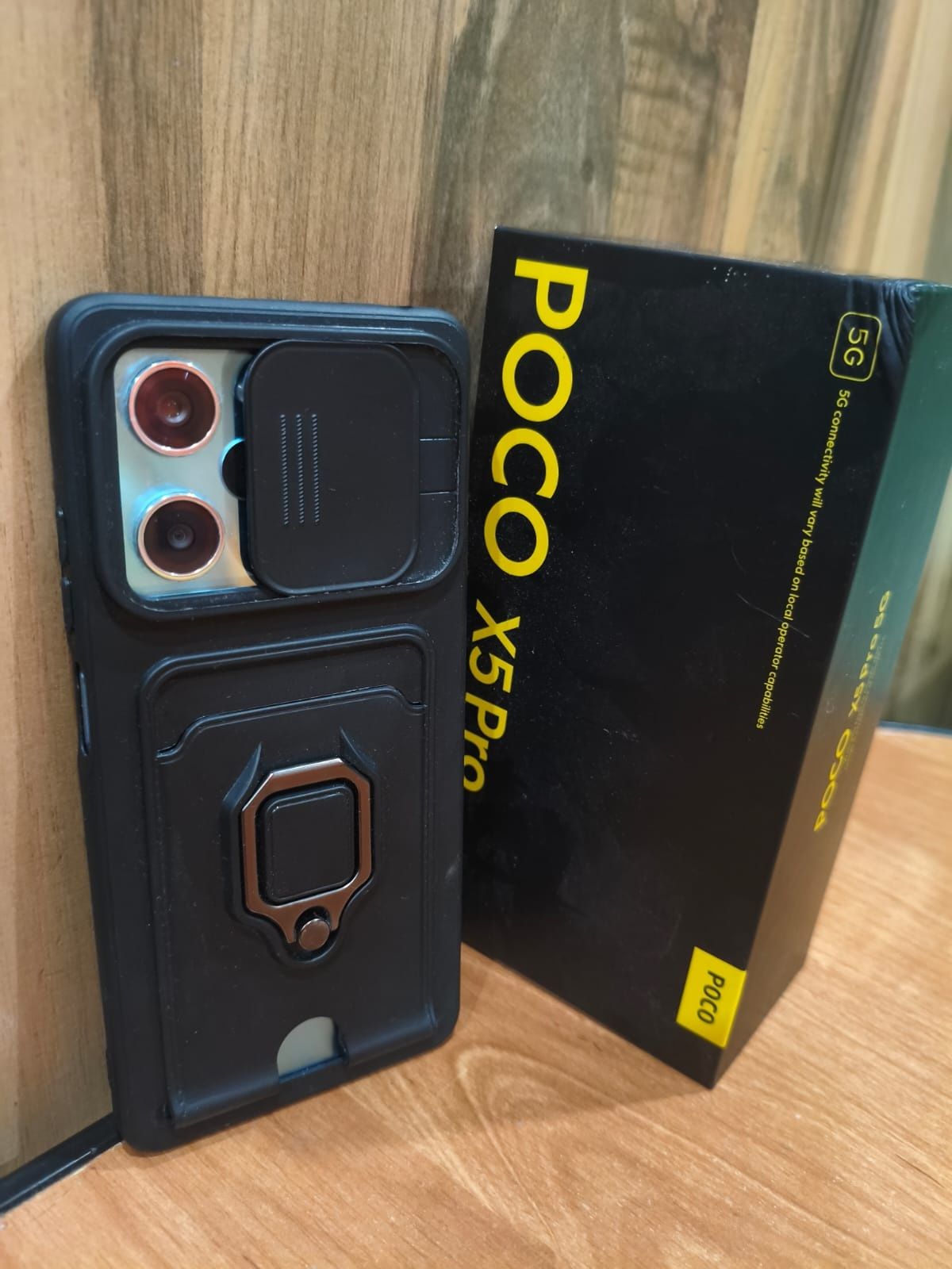 Продам смартфон Poco X5 Pro 5g 8 256gb