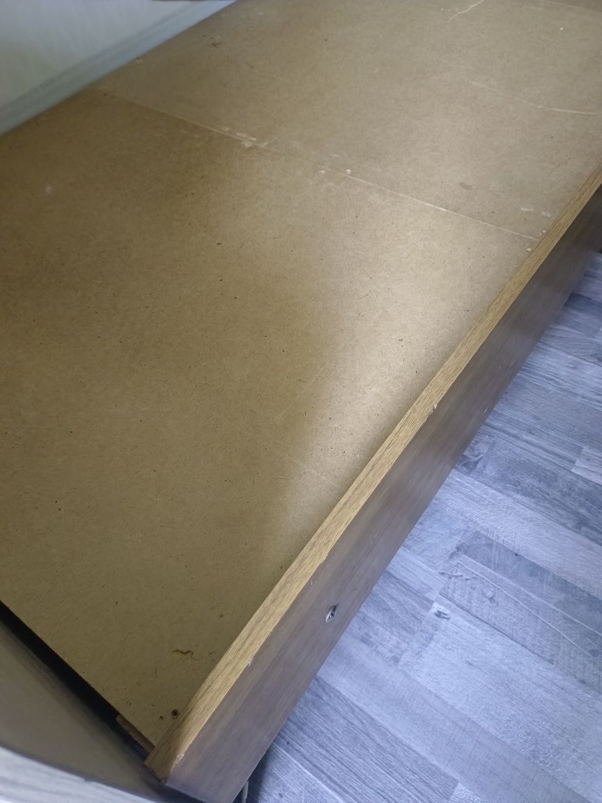 Продам кровать б/у