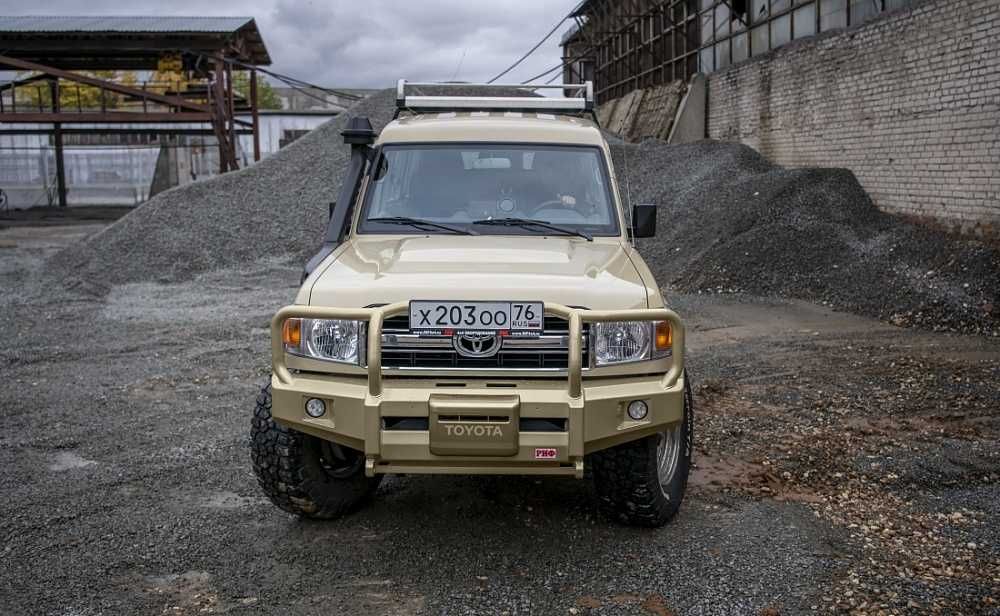 Бампер РИФ силовой передний Toyota Land Cruiser 76 2007 +