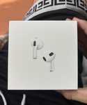 Airpods 3 оригальные,коробка,чек,гарантийный талон имеються