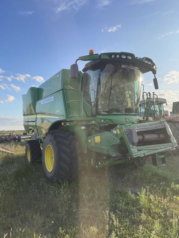 Продам комбайн John Deere S760 S440