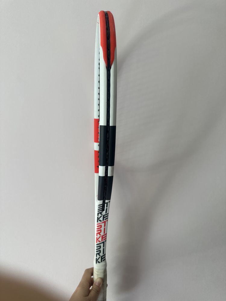 Теннисная ракетка Babolat Pure Strike