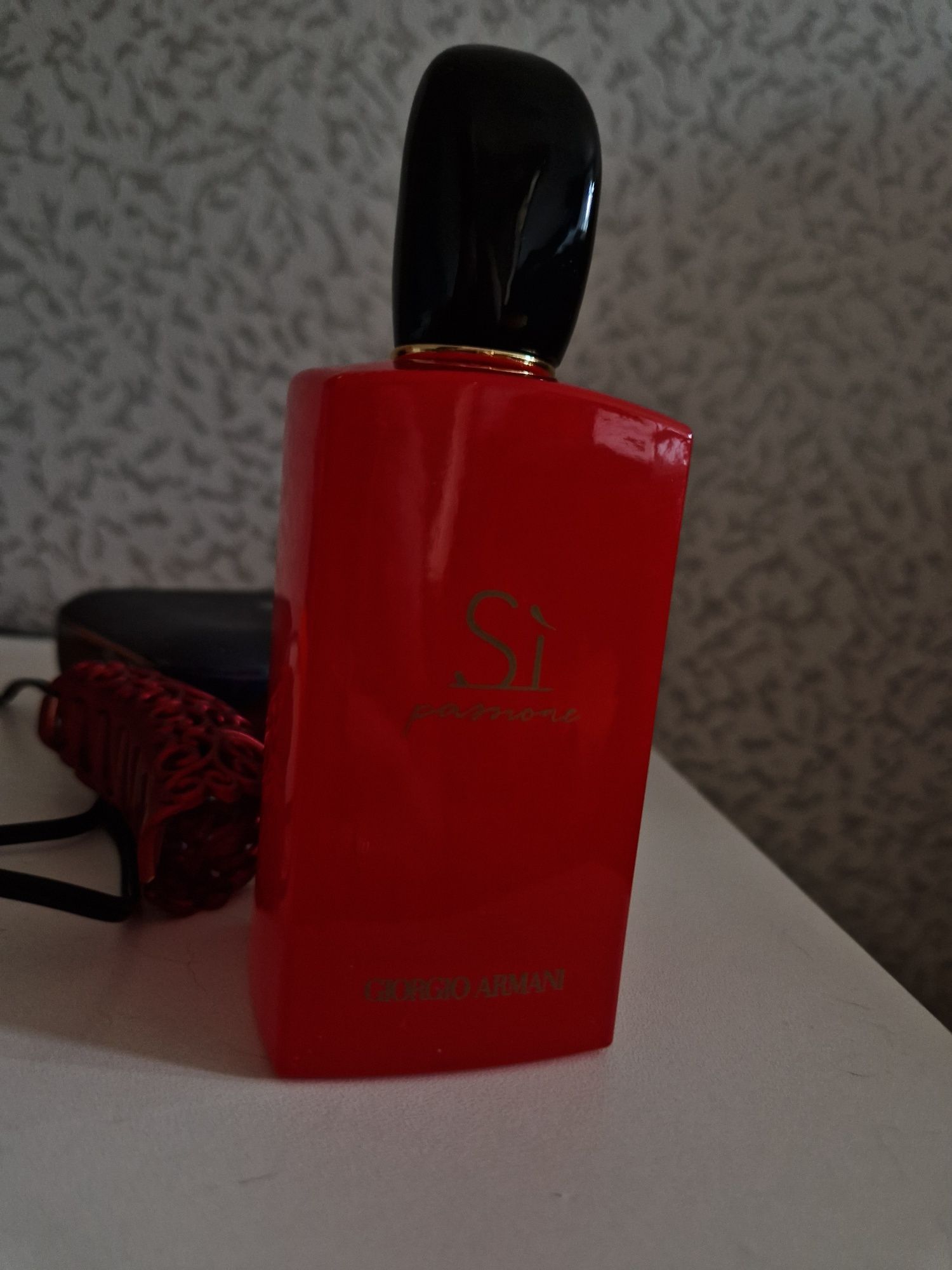Продам Armani Si Passione Intense Парфюмерная вода 100 мл