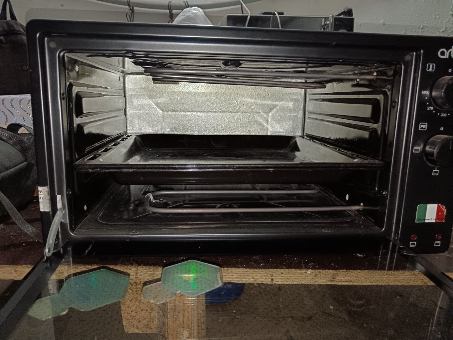 Продам электрический духовкуовку