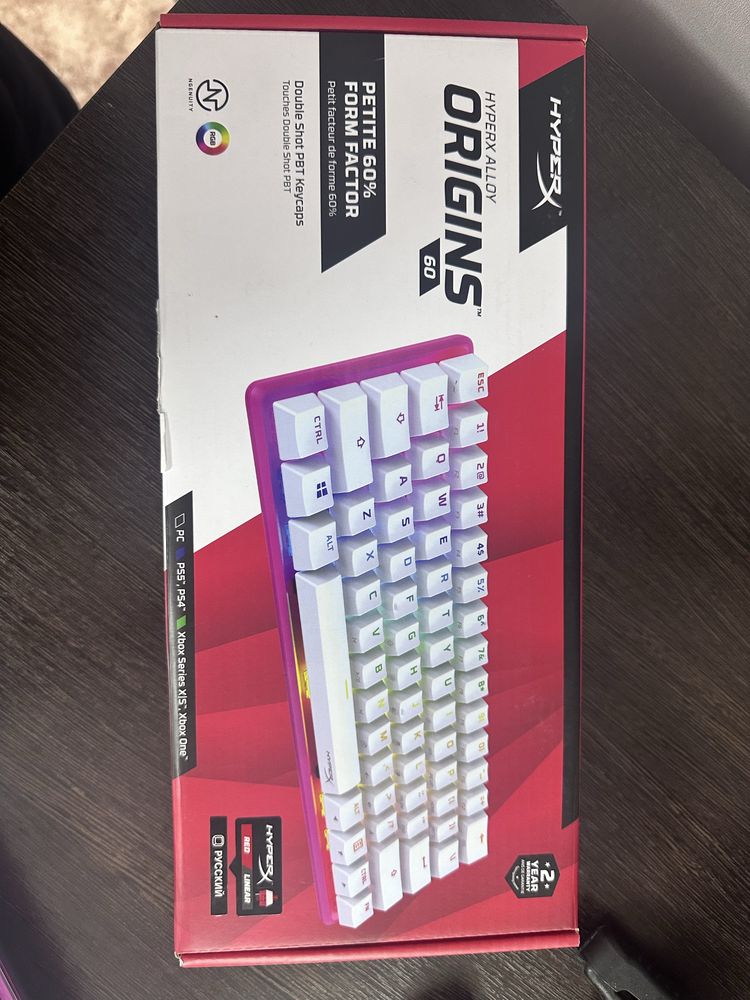 Продам новую игровую клавиатуру hyperx Alloy origins 60 pink