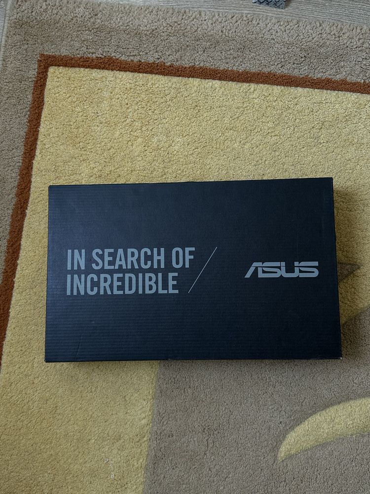 Ноутбук Asus(трансформер-сенсорный)