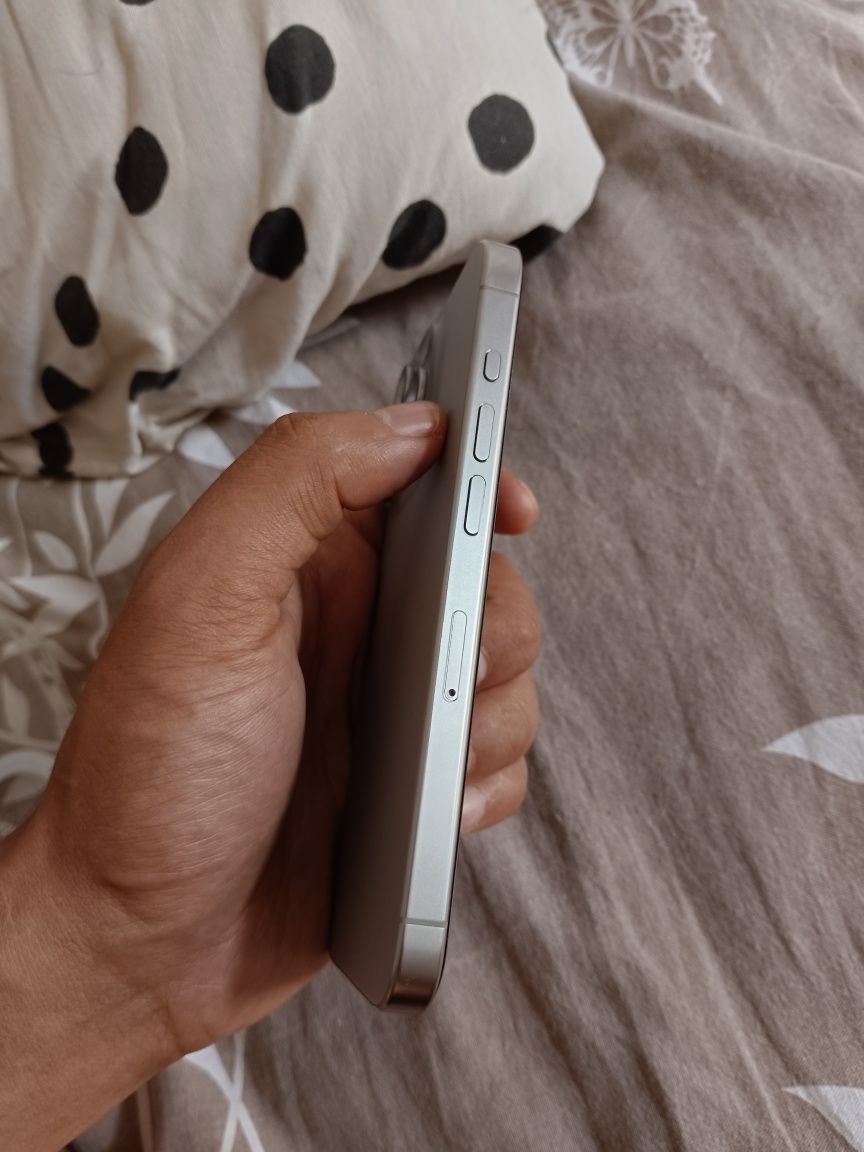 iPhone 15 Pro 128 gb идеале/айфон 15 про