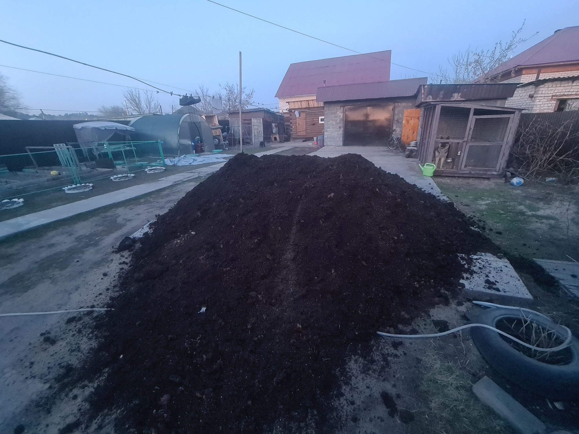 Гравий песок отсев щебень глина дрова уголь земля плодородная опилки