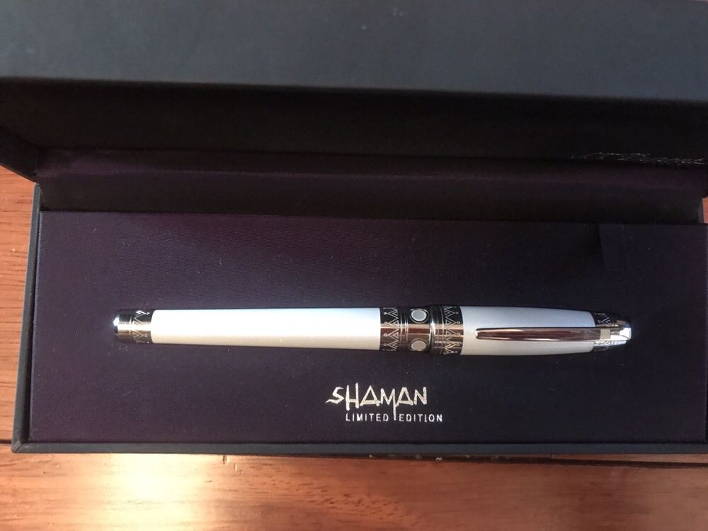 Коллекционная перьевая ручка S.T.Dupont Shaman или обмен