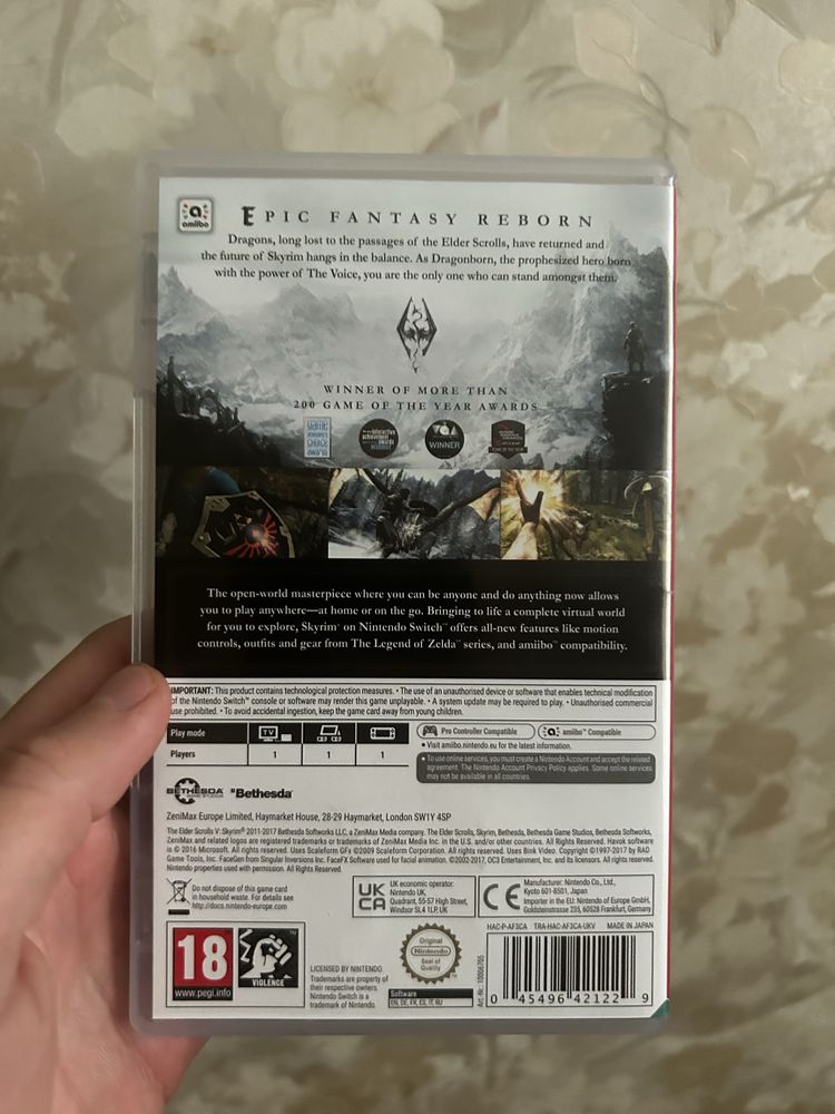 Продам игру на nintendo switch Skyrim