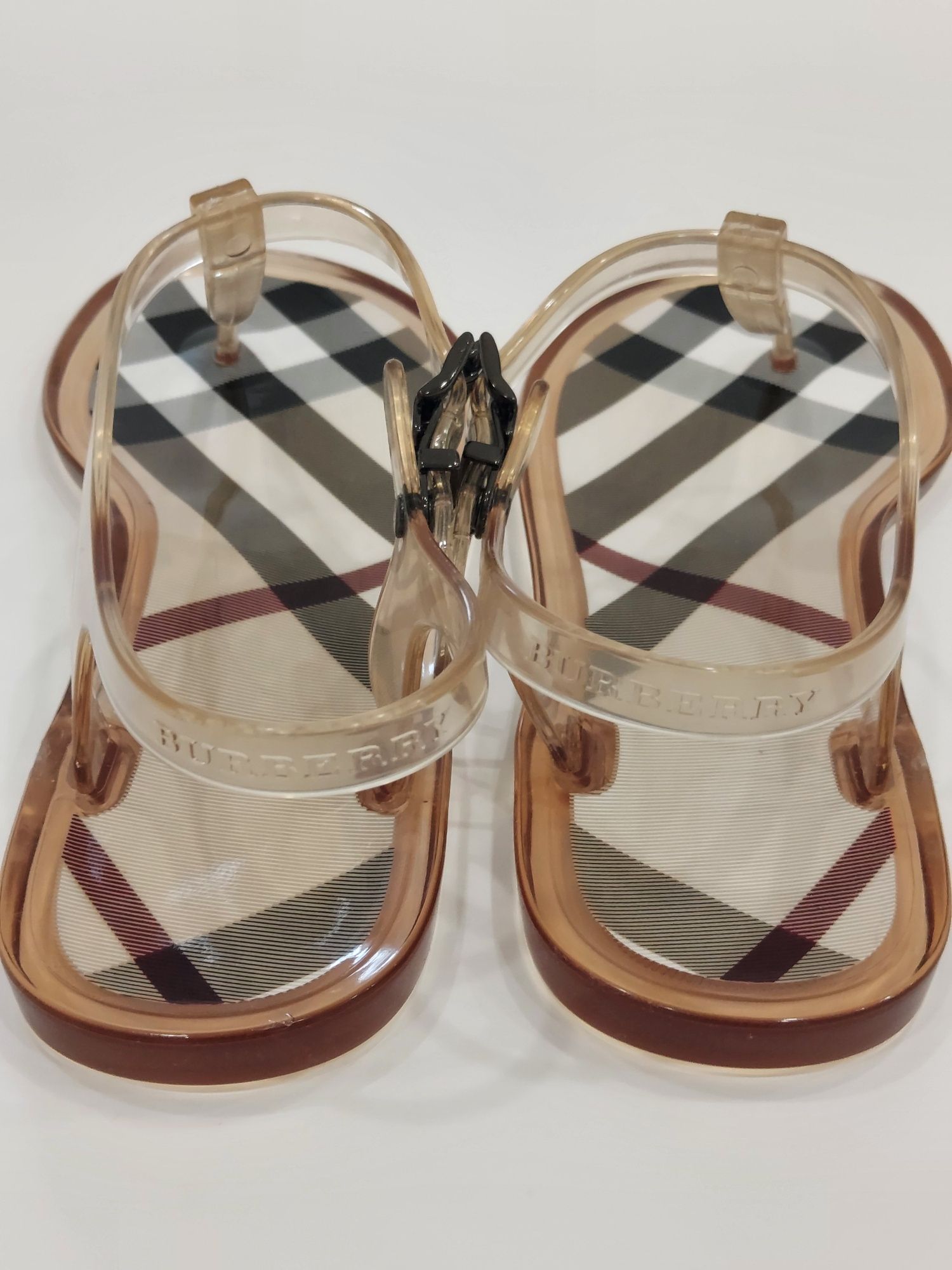 Женские сандалии Burberry, новые